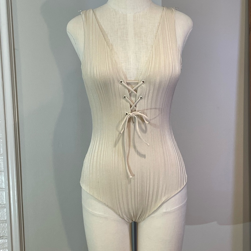 Tavik one piece